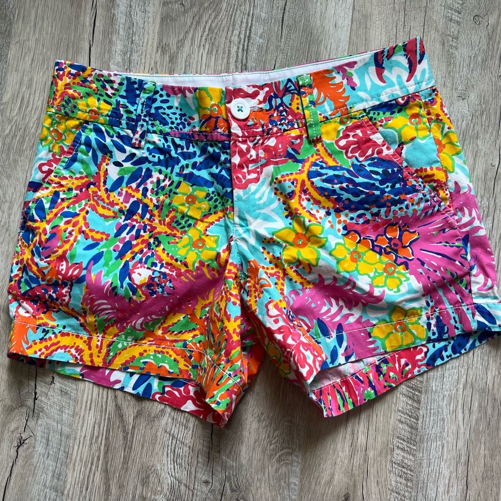 Lilly Pulitzer Callahan Shorts Fishing for Compliments print Size 2